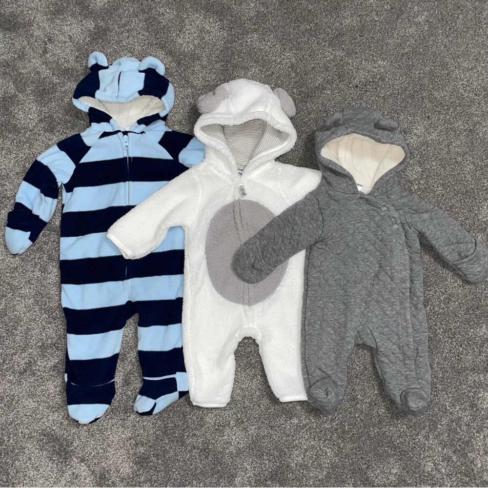 Carter’s One Piece Zip Up Bundle (Newborn - 3-6m)
